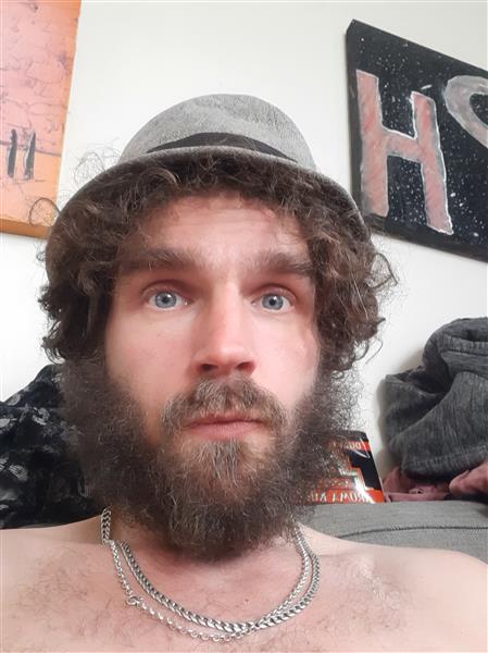 Grote foto op zoek naar een lieverd contacten en berichten man zoekt vrouw