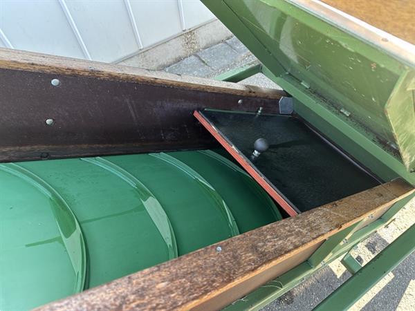 Grote foto schouten leesband met trilzeef agrarisch transportbanden
