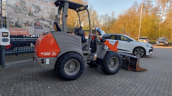 Grote foto weycor atlas ar320 van 2021 met maar 560 uur agrarisch shovels