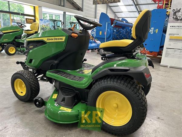Grote foto john deere x167 692192 tuin en terras zitmaaiers
