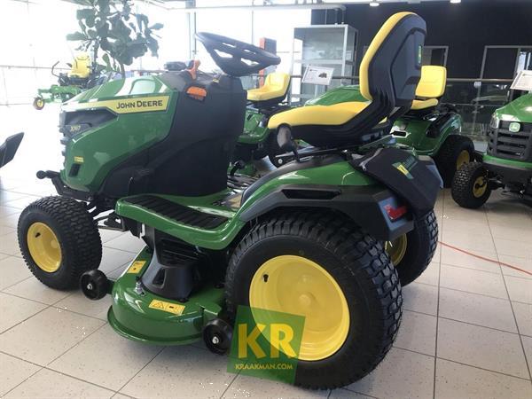 Grote foto john deere x167 692702 tuin en terras zitmaaiers