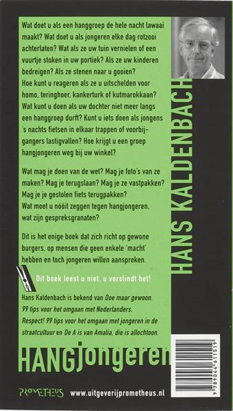 Grote foto hangjongeren boeken stripboeken