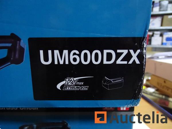 Grote foto makita draadloze gras struikmaaier um600dzx doe het zelf en verbouw gereedschappen en machines