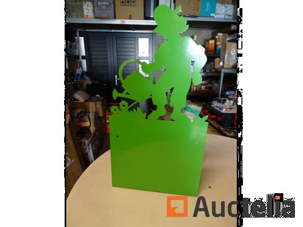 Grote foto opbergruimte voor decoratieve metalen slangen doe het zelf en verbouw gereedschappen en machines