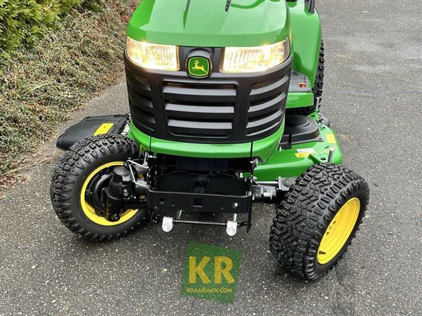 Grote foto john deere x948 31306 tuin en terras zitmaaiers