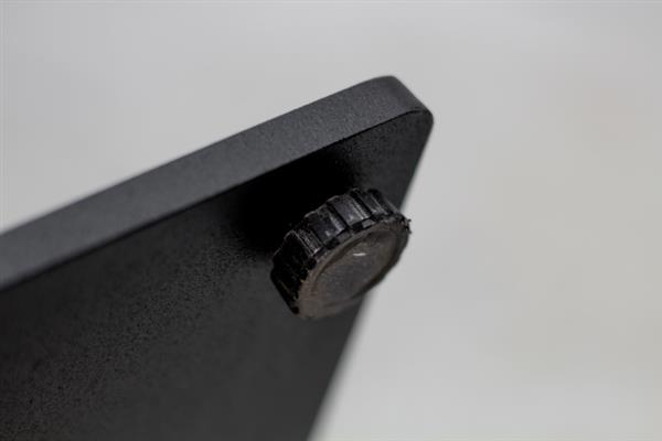 Grote foto tafelpoot onderstel v model gepoedercoat zwart metaal huis en inrichting eettafels