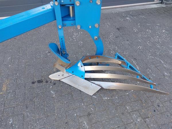 Grote foto lemken variopal 7 ploeglichaam stroken rister agrarisch ploegen