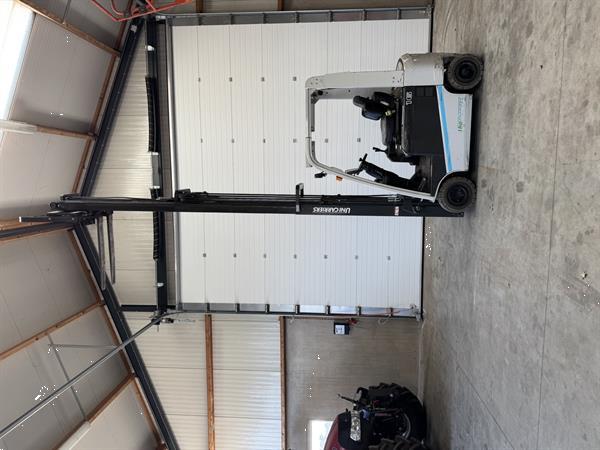 Grote foto uni carriers nissan triple sideshift agrarisch heftrucks