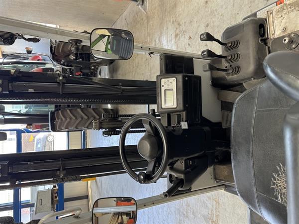 Grote foto uni carriers nissan triple sideshift agrarisch heftrucks