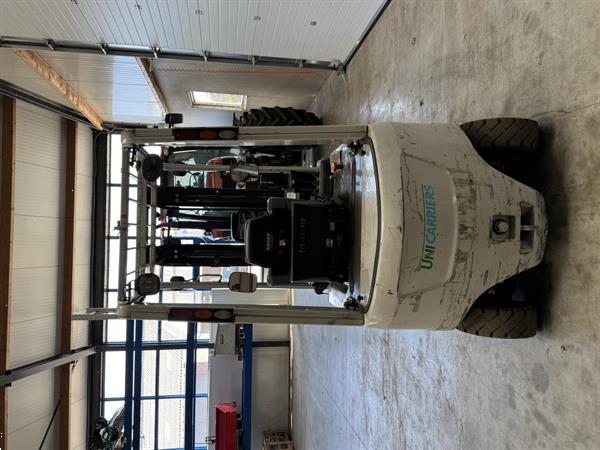 Grote foto uni carriers nissan triple sideshift agrarisch heftrucks