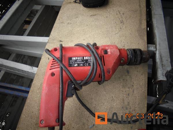 Grote foto boor met snoer doe het zelf en verbouw gereedschappen en machines