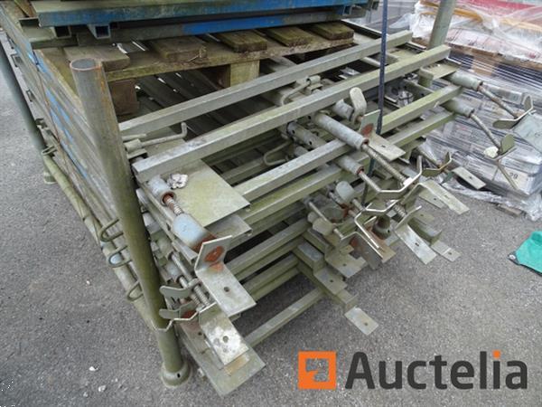 Grote foto 10 verstelbare frames voor deur en raamruimte doe het zelf en verbouw onderdelen en accessoires