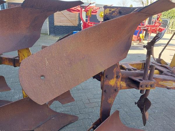 Grote foto rumptstad 3 schaar ploeg agrarisch ploegen
