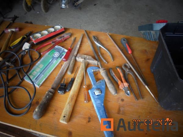 Grote foto kist met gereedschap doe het zelf en verbouw gereedschappen en machines