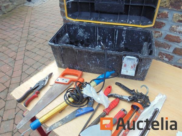 Grote foto gereedschapskist met inhoud doe het zelf en verbouw gereedschappen en machines