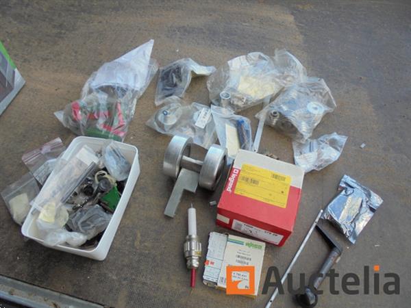 Grote foto onderhoud onderdelen doe het zelf en verbouw onderdelen en accessoires