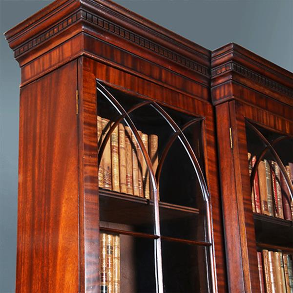 Grote foto grote breakfront boekenkast of bibliotheekkast ca 1910 met 8 deuren en bureau no.280325 antiek en kunst overige in antiek gebruiksvoorwerpen