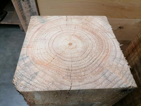 Grote foto 04. 30x30cm 100cm hoog radiata pine doe het zelf en verbouw hout en planken