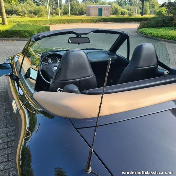 Grote foto b.m.w. z3 zwart in perfecte staat 6 cilinder 2.8 auto bmw