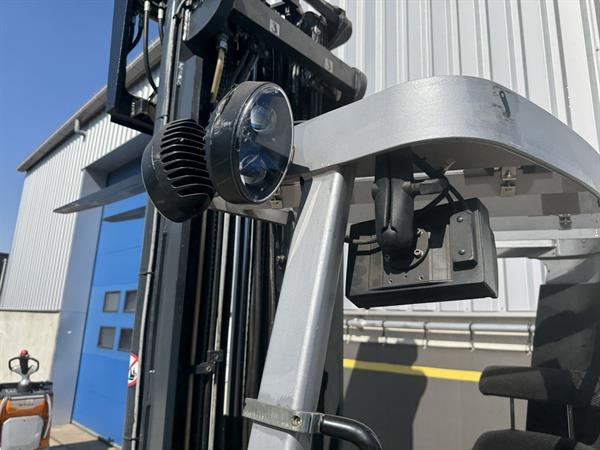 Grote foto vs 22134 reachtruck still fmx17 bj2014 7.700mm vorkenspreider doe het zelf en verbouw hefwerktuigen