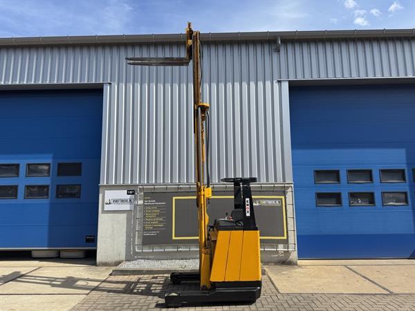 Grote foto vs 22141 compacte triplex reachtruck jungheinrich 4250mm sideshift doe het zelf en verbouw hefwerktuigen