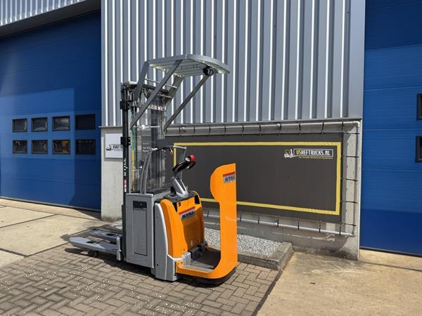 Grote foto vs 22146 elektrische triplex stapelaar still initiele lift 5316mm doe het zelf en verbouw hefwerktuigen