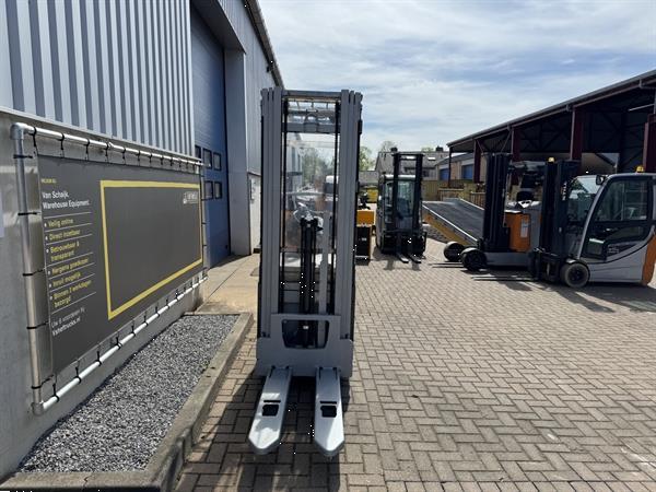 Grote foto vs 22147 elektrische triplex stapelaar still initiele lift 5316mm doe het zelf en verbouw hefwerktuigen