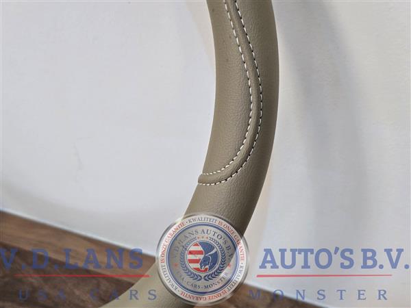 Grote foto beige lederen stuurhoes luxe en comfort 38 cm auto onderdelen overige auto onderdelen