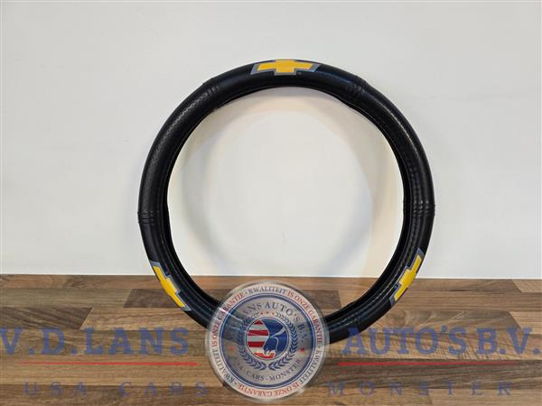Grote foto gebruikte chevrolet stuurhoes zwart geel 38 cm auto onderdelen overige auto onderdelen