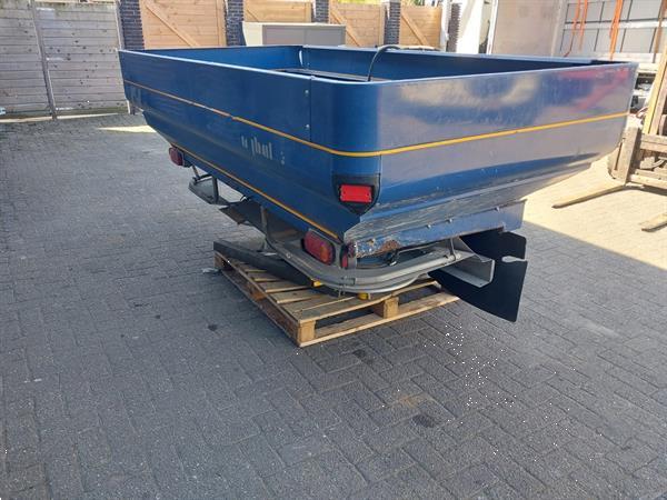 Grote foto bogballe m2 w kunstmeststrooier met strooi computer agrarisch kunstmestrooiers