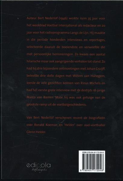 Grote foto drie dolle dagen met de kromme en andere voetbalverhalen boeken hobby en vrije tijd