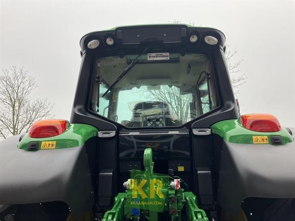 Grote foto john deere 6090m 691710 agrarisch tractoren