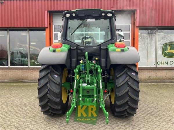 Grote foto john deere 6090m 691710 agrarisch tractoren