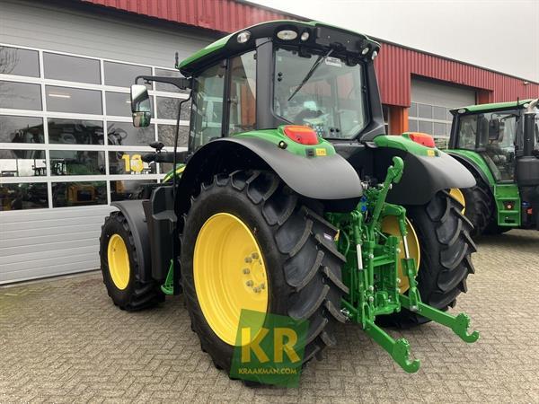 Grote foto john deere 6090m 691710 agrarisch tractoren