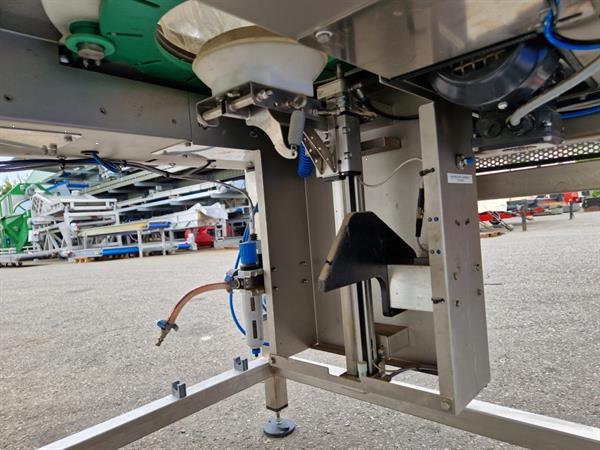 Grote foto brimapack vepack 200 phh verpakkingsmachine voor sla agrarisch tuinbouw
