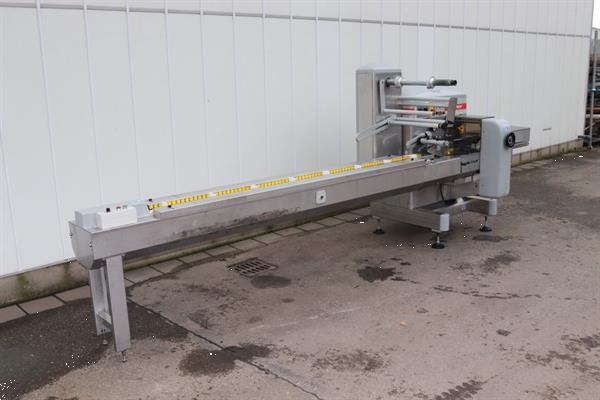 Grote foto record scorpion mec flowpackmachine agrarisch tuinbouw
