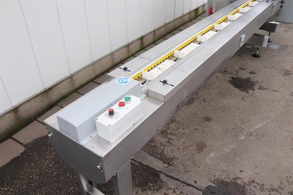 Grote foto record scorpion mec flowpackmachine agrarisch tuinbouw