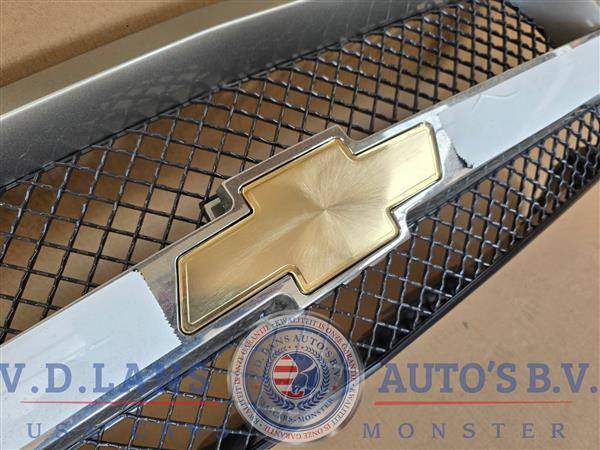 Grote foto oem grille chevrolet avalanche 20032006 auto onderdelen overige auto onderdelen