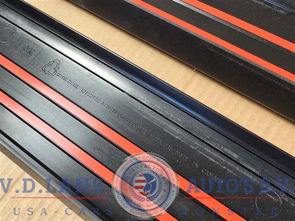 Grote foto gm pickup bedrail protectors oem rail covers 17802471 auto onderdelen overige auto onderdelen