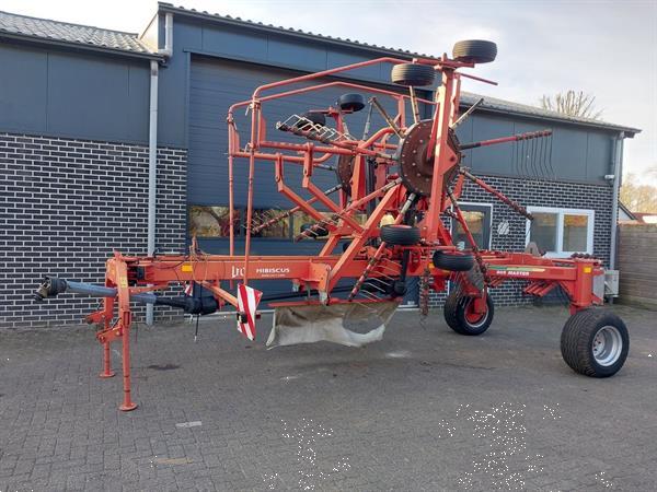 Grote foto lely hibiscus 805 master dubbele hark agrarisch harken
