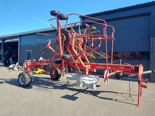 Grote foto lely hibiscus 805 master dubbele hark agrarisch harken
