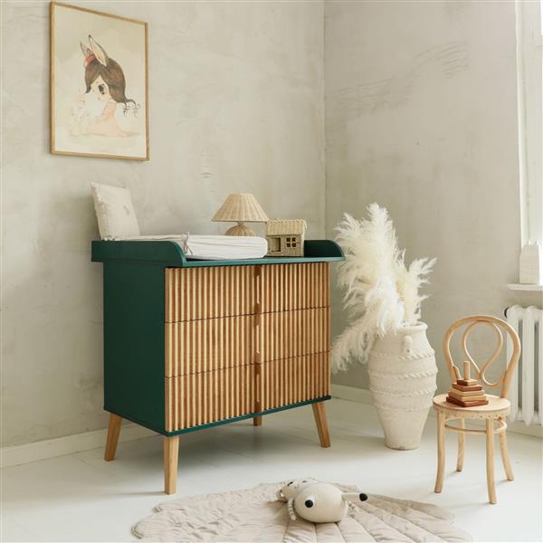 Grote foto commode bambi mundo emerald opt. verzorgingtafel emerald front emerald eiken kinderen en baby complete kinderkamers