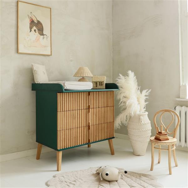 Grote foto commode bambi mundo emerald opt. verzorgingtafel emerald front emerald eiken kinderen en baby complete kinderkamers