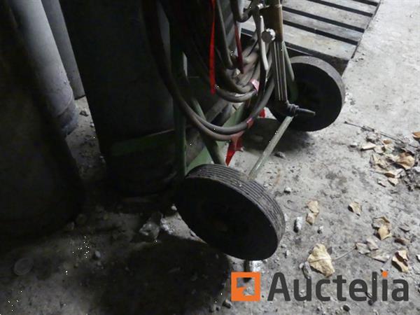 Grote foto steekvlam doe het zelf en verbouw ijzerwaren en bevestigingsmiddelen