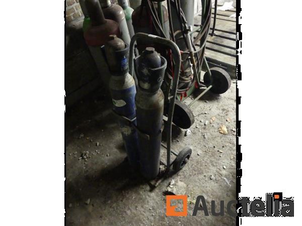 Grote foto steekvlam doe het zelf en verbouw ijzerwaren en bevestigingsmiddelen
