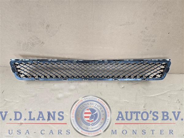Grote foto chevrolet suburban avalanche tahoe ondergrille oem 15835084 auto onderdelen overige auto onderdelen