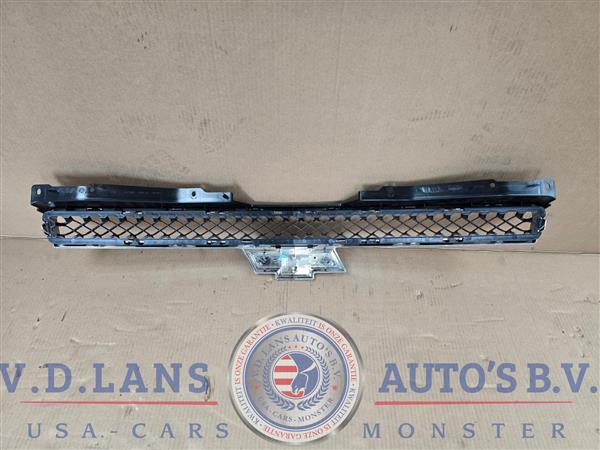 Grote foto chevrolet avalanche suburban tahoe grille 15835085 oem auto onderdelen overige auto onderdelen