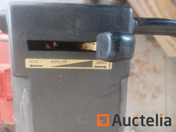Grote foto 2 trimmers en 1 trimmer doe het zelf en verbouw gereedschappen en machines