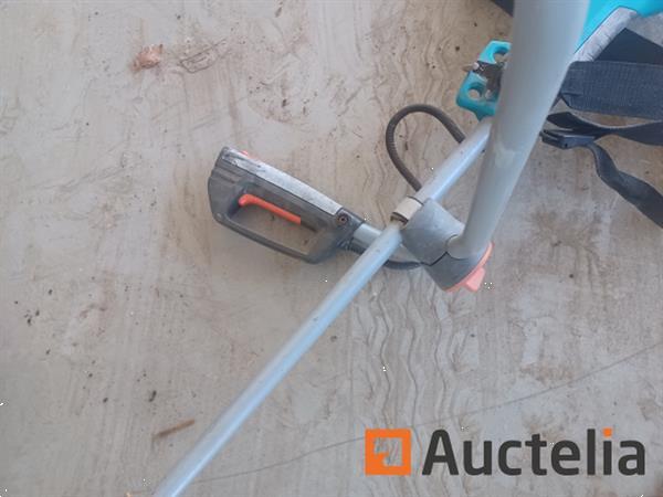 Grote foto 2 trimmers en 1 trimmer doe het zelf en verbouw gereedschappen en machines
