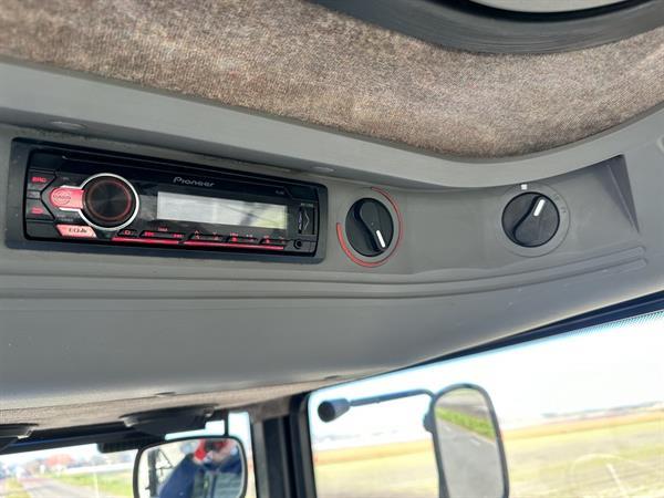 Grote foto ford 6640 sl agrarisch tractoren